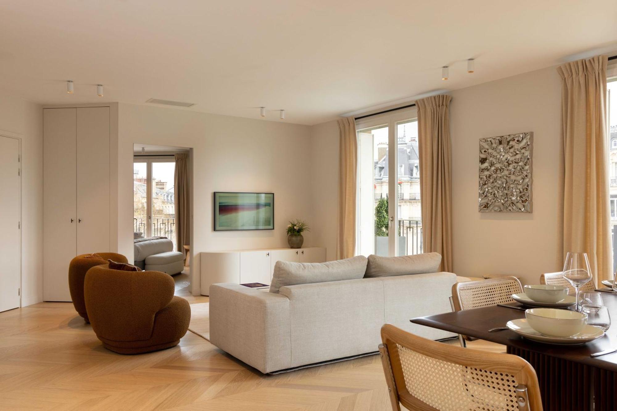 Spacious - 3br-8p - Eiffel Tower *