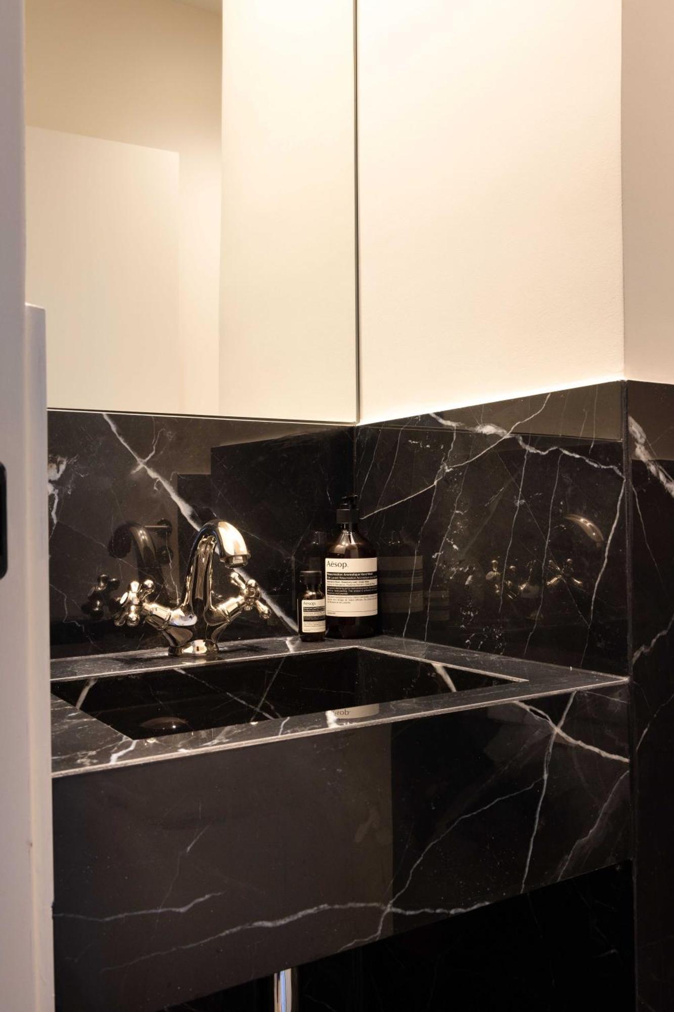 Spacious - 3br-8p - Eiffel Tower Appartement *
